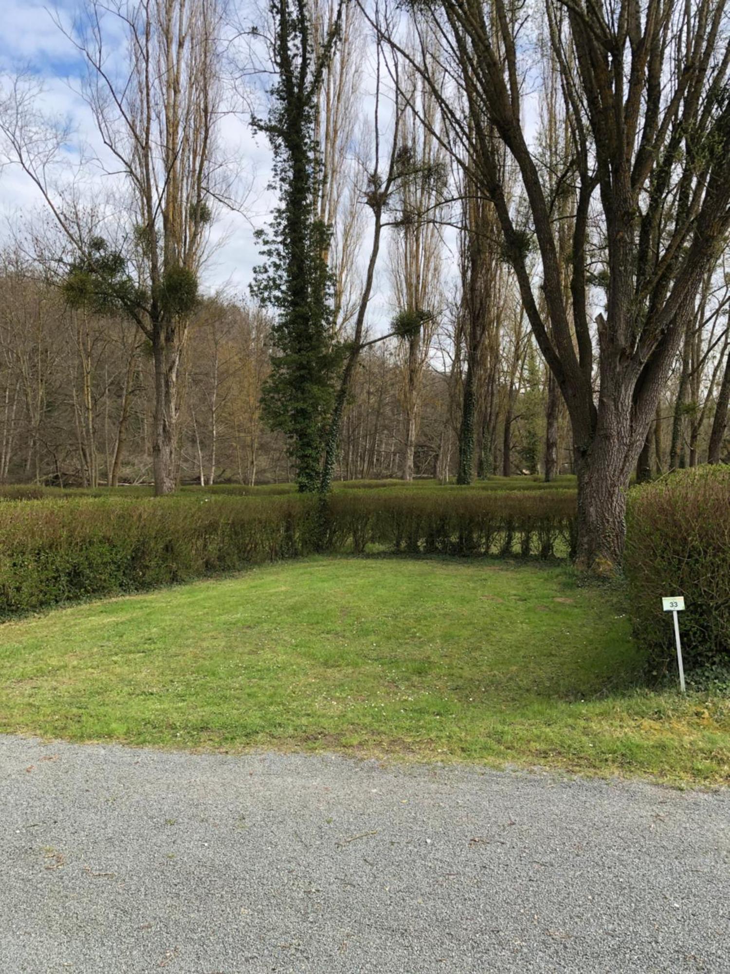 Camping Du Pont De St Gal Saint-Gal-sur-Sioule Exterior photo