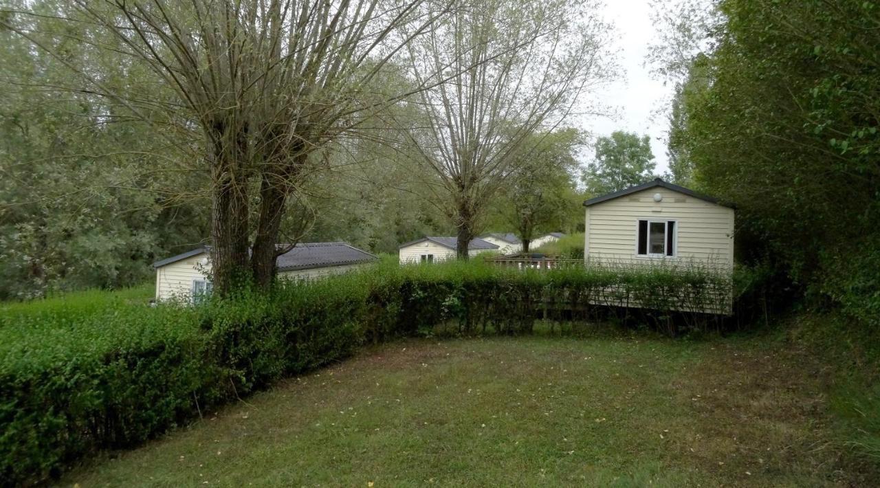Camping Du Pont De St Gal Saint-Gal-sur-Sioule Exterior photo